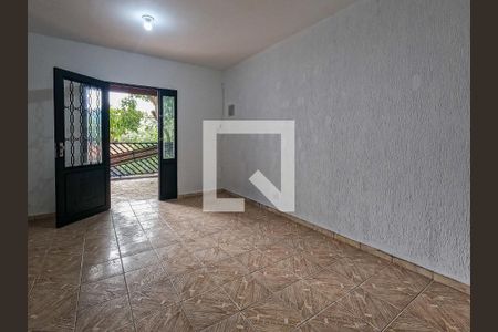 Casa para alugar com 4 quartos, 120m² em Conjunto Habitacional Turistica, São Paulo