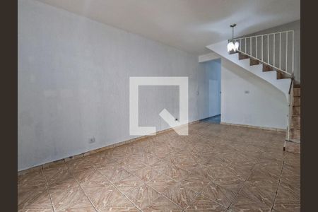 Casa para alugar com 4 quartos, 120m² em Conjunto Habitacional Turistica, São Paulo