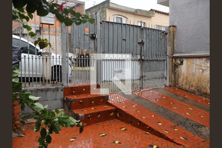 Quintal de casa à venda com 4 quartos, 187m² em Vila Portuguesa, São Paulo