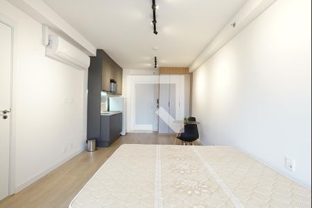 Studio de kitnet/studio para alugar com 1 quarto, 32m² em Sacoma, São Paulo