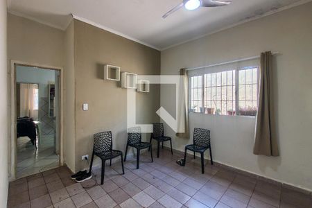 Sala de casa para alugar com 2 quartos, 80m² em Maracanã, Praia Grande