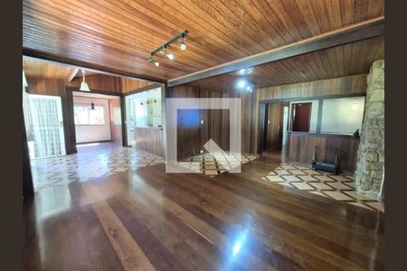 Sala de casa à venda com 3 quartos, 415m² em Vila d’El Rey, Nova Lima