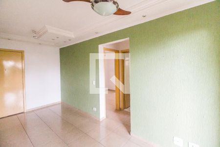 Sala  de apartamento para alugar com 2 quartos, 47m² em Parque Roseira, Carapicuíba