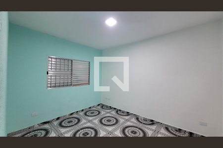Quarto 01 de apartamento para alugar com 2 quartos, 50m² em Jardim Aracare, Itaquaquecetuba