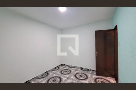 Quarto 01 de apartamento para alugar com 2 quartos, 50m² em Jardim Aracare, Itaquaquecetuba