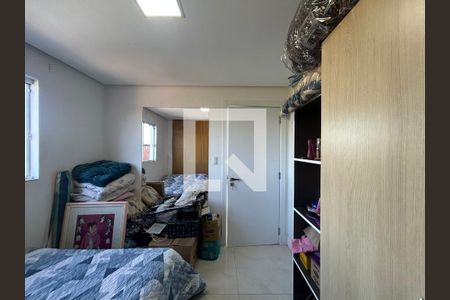 Quarto de casa à venda com 3 quartos, 216m² em Mato Grande, Canoas
