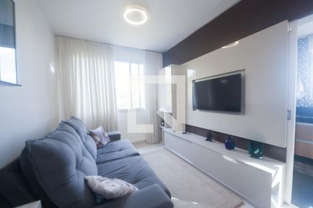 Sala de TV de apartamento à venda com 2 quartos, 59m² em Buritis, Belo Horizonte