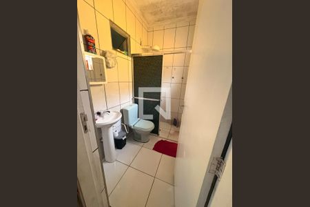 Banheiro de casa para alugar com 2 quartos, 117m² em Parque Residencial Marengo, Suzano