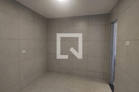 Quarto de casa para alugar com 1 quarto, 30m² em Vila Palmares, Santo André