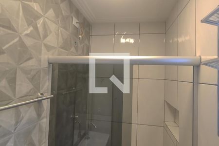 Banheiro de casa para alugar com 1 quarto, 30m² em Vila Palmares, Santo André