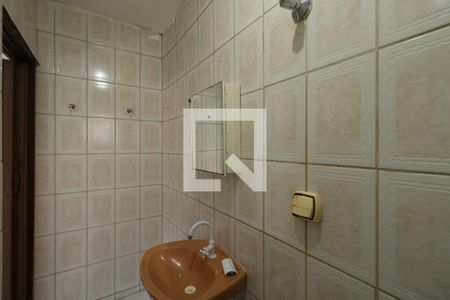 Banheiro de casa para alugar com 1 quarto, 80m² em Vila Nogueira, Diadema