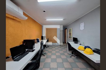 Quarto 2 de casa à venda com 5 quartos, 350m² em Carandiru, São Paulo
