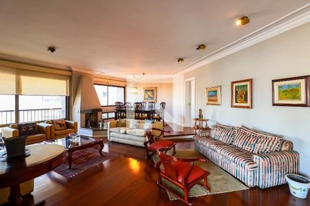 Apartamento à venda com 4 quartos, 263m² em Real Parque, São Paulo
