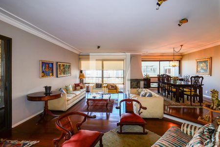 Apartamento à venda com 4 quartos, 263m² em Real Parque, São Paulo