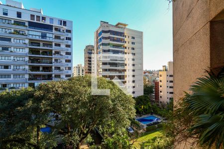 Apartamento à venda com 4 quartos, 263m² em Real Parque, São Paulo