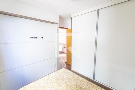 Quarto 1 de apartamento para alugar com 2 quartos, 43m² em Juliana, Belo Horizonte