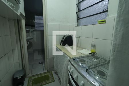 Cozinha de apartamento para alugar com 1 quarto, 27m² em Sé, São Paulo