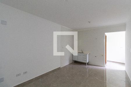Sala e Cozinha de apartamento para alugar com 2 quartos, 40m² em Vila Ré, São Paulo