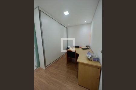 Quarto de apartamento à venda com 3 quartos, 78m² em Vila Marina, Santo André