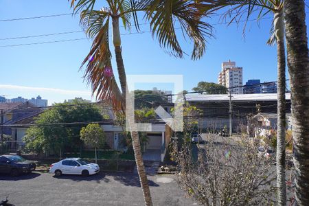 Varanda _vista  de casa para alugar com 1 quarto, 56m² em Cristo Redentor, Porto Alegre