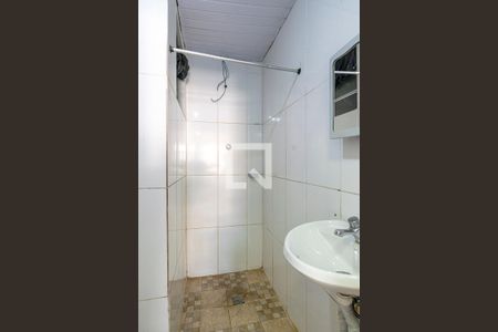 Banheiro de apartamento para alugar com 1 quarto, 38m² em Ramos, Rio de Janeiro