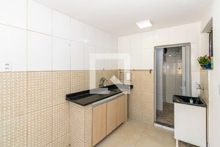 Cozinha de apartamento para alugar com 1 quarto, 38m² em Ramos, Rio de Janeiro