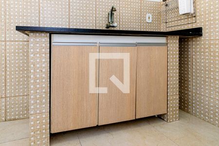 Cozinha de apartamento para alugar com 1 quarto, 38m² em Ramos, Rio de Janeiro