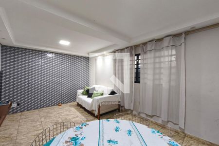 Sala de casa à venda com 3 quartos, 245m² em Conjunto Habitacional Padre Anchieta, Campinas