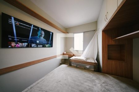 Quarto 1 de apartamento para alugar com 2 quartos, 56m² em Vila Santana, São Paulo