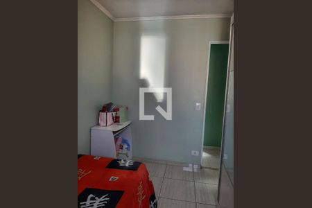 Quarto de apartamento à venda com 2 quartos, 54m² em Parque Pinheiros, Taboão da Serra