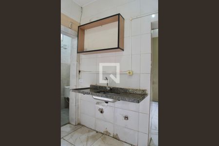 Sala-Cozinha de kitnet/studio para alugar com 1 quarto, 28m² em Parque Pedro Ii, Belo Horizonte