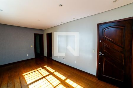 Sala de apartamento para alugar com 3 quartos, 100m² em Sagrada Família, Belo Horizonte