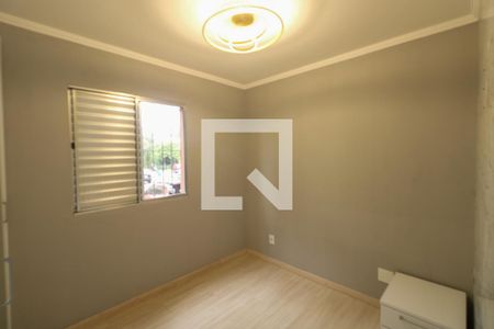 Quarto 2 de apartamento para alugar com 2 quartos, 50m² em Jardim Arco-iris, Diadema