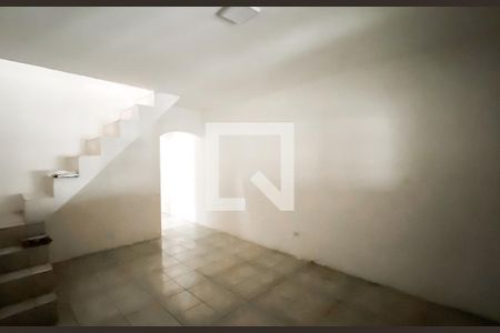 Sala de casa de condomínio para alugar com 2 quartos, 116m² em Alardes Matarazzo, São Paulo