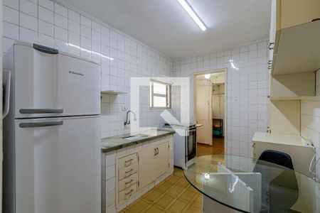 Cozinha de apartamento à venda com 2 quartos, 90m² em Perdizes, São Paulo