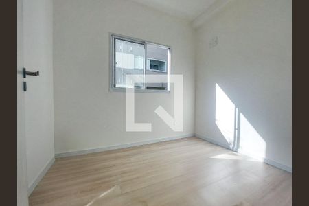 Quarto 1 de apartamento para alugar com 2 quartos, 42m² em Várzea de Baixo, São Paulo