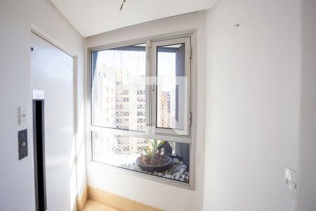 Hall Privativo - Elevador Privativo de apartamento à venda com 3 quartos, 167m² em Indianópolis, São Paulo