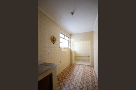 Cozinha de apartamento para alugar com 2 quartos, 50m² em Rocha, São Gonçalo
