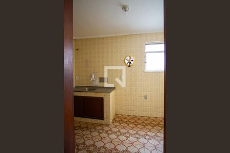 Cozinha de apartamento para alugar com 2 quartos, 50m² em Rocha, São Gonçalo