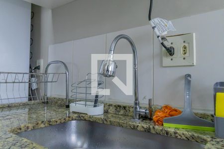 Cozinha  de apartamento para alugar com 2 quartos, 56m² em Parque Turiguara, Cotia