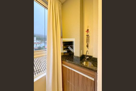 Sala de apartamento para alugar com 2 quartos, 75m² em Ipiranga, São José
