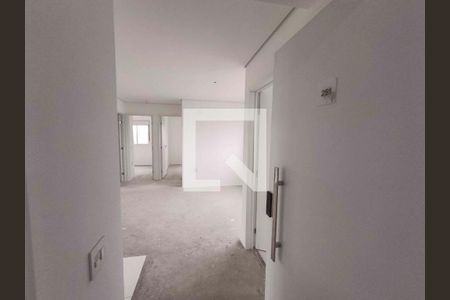 Entrada de apartamento à venda com 3 quartos, 87m² em Umuarama, Osasco