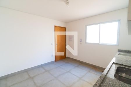 Sala/Cozinha de apartamento para alugar com 1 quarto, 26m² em Jardim Oriental, São Paulo