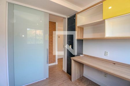 Quarto 1 de apartamento para alugar com 2 quartos, 60m² em Morro Santana, Porto Alegre