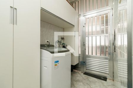 Lavanderia de casa à venda com 2 quartos, 220m² em Parque Vitoria, São Paulo