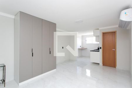 Studio  de casa para alugar com 1 quarto, 32m² em Jardim Santa Marcelina, São Paulo