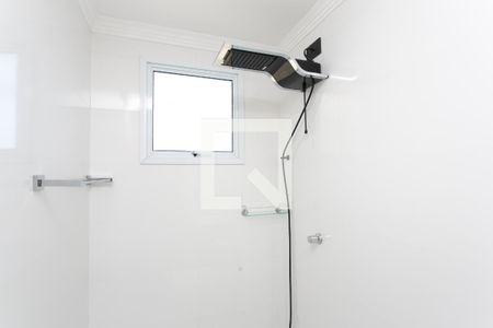 Banheiro - Chuveiro  de casa para alugar com 1 quarto, 32m² em Jardim Santa Marcelina, São Paulo
