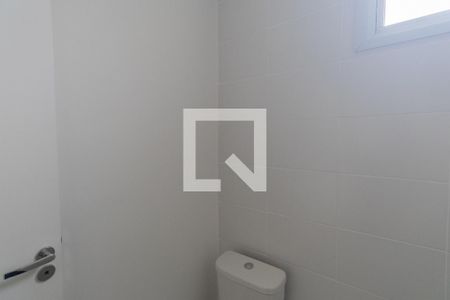 Banheiro de apartamento à venda com 2 quartos, 40m² em Vila Mazzei, São Paulo