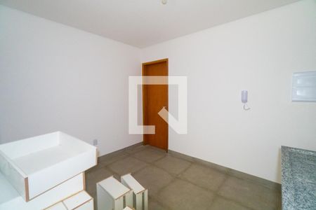Sala/Cozinha de apartamento para alugar com 1 quarto, 26m² em Jardim Oriental, São Paulo