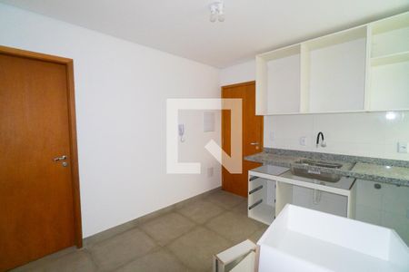 Sala/Cozinha de apartamento para alugar com 1 quarto, 26m² em Jardim Oriental, São Paulo